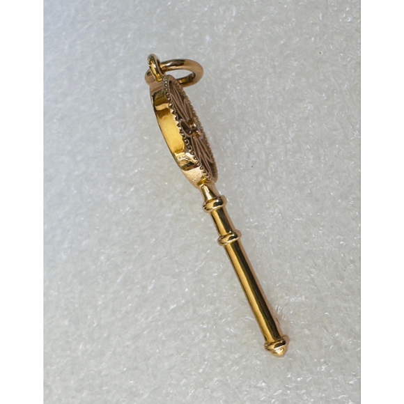 Tiffany & Co. 18k Rose Gold Daisy Key with a Diamond, Pendant 1.5" - Picture 6 of 8